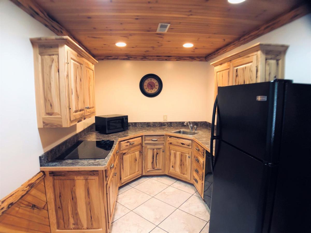 Sojourner'S Lodge & Log Cabin Suites Dundee エクステリア 写真