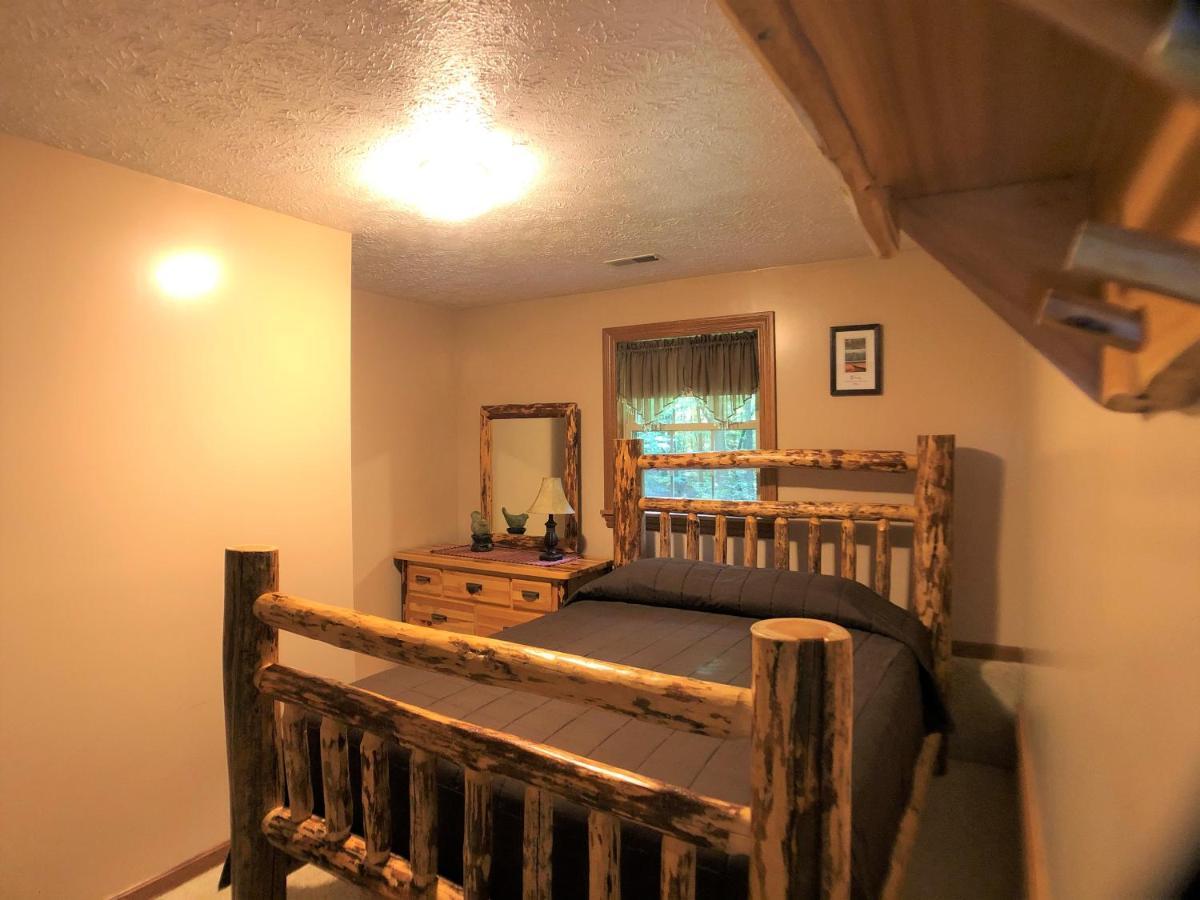 Sojourner'S Lodge & Log Cabin Suites Dundee エクステリア 写真