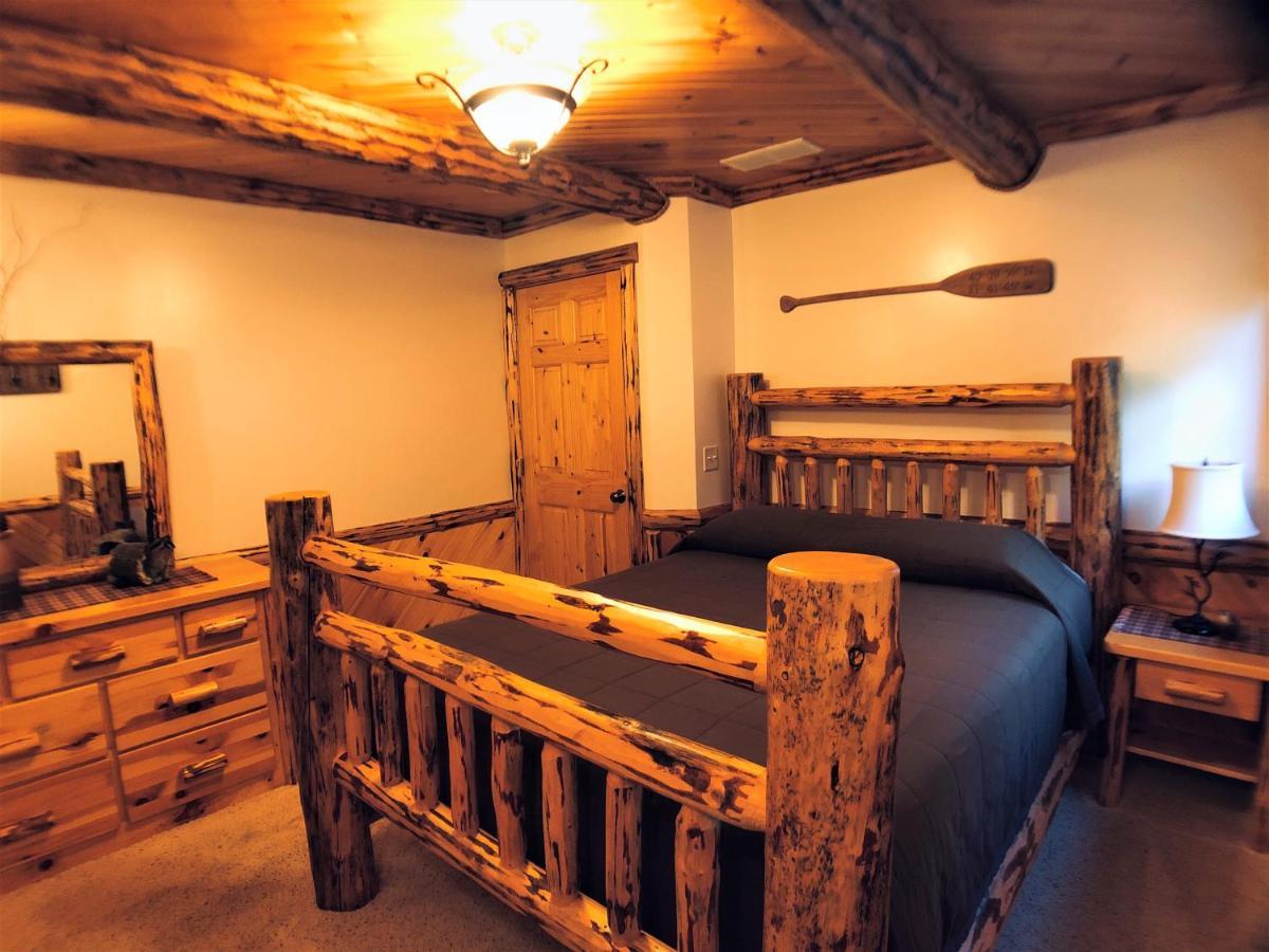 Sojourner'S Lodge & Log Cabin Suites Dundee エクステリア 写真