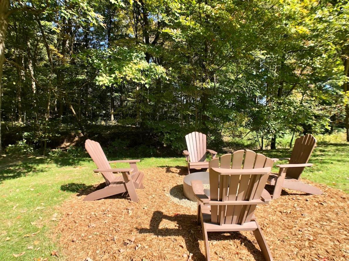 Sojourner'S Lodge & Log Cabin Suites Dundee エクステリア 写真