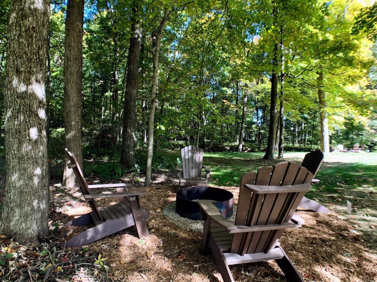 Sojourner'S Lodge & Log Cabin Suites Dundee エクステリア 写真