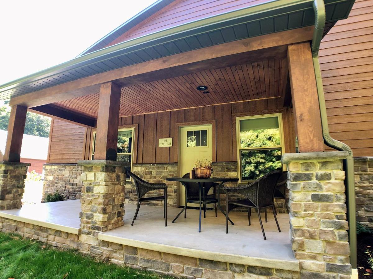 Sojourner'S Lodge & Log Cabin Suites Dundee エクステリア 写真