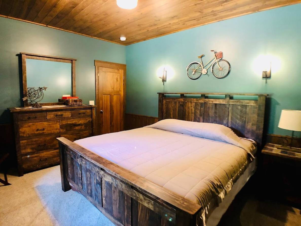 Sojourner'S Lodge & Log Cabin Suites Dundee エクステリア 写真