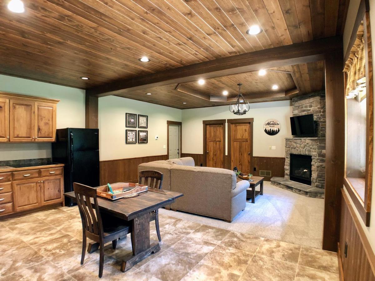 Sojourner'S Lodge & Log Cabin Suites Dundee エクステリア 写真