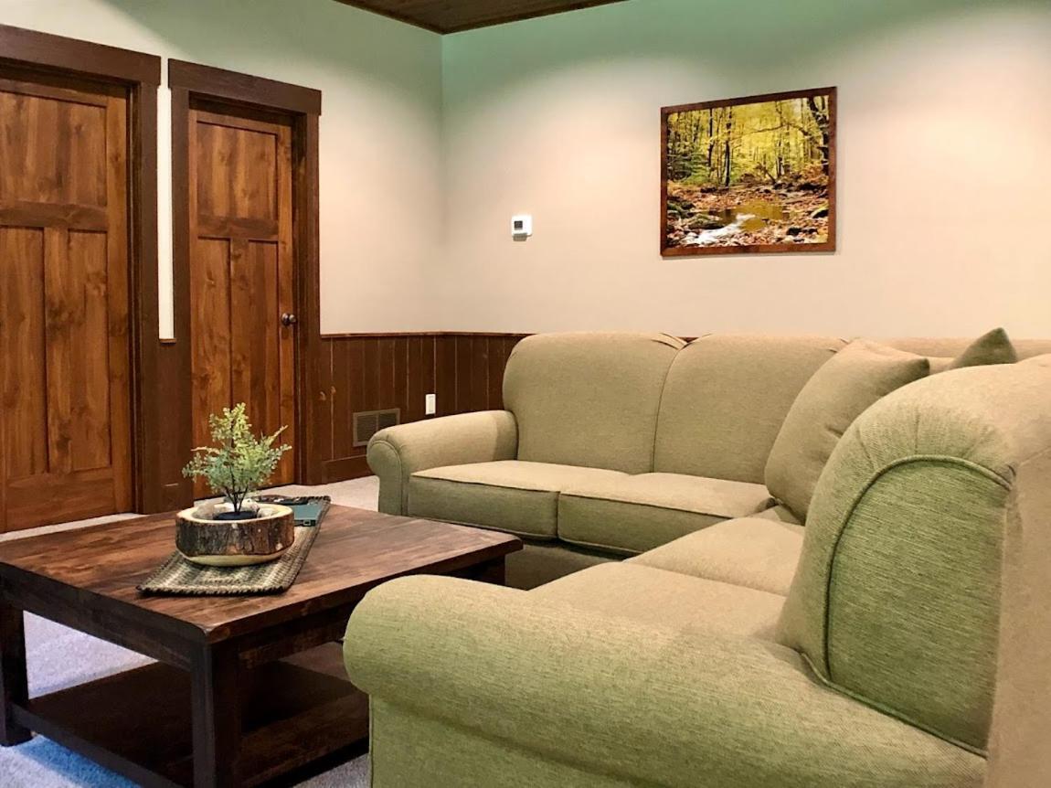 Sojourner'S Lodge & Log Cabin Suites Dundee エクステリア 写真