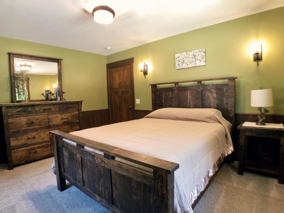Sojourner'S Lodge & Log Cabin Suites Dundee エクステリア 写真