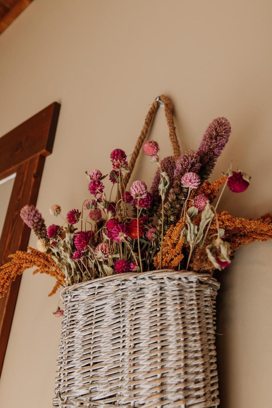 Sojourner'S Lodge & Log Cabin Suites Dundee エクステリア 写真